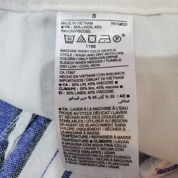 Old Navy Shorts - Picture 5 of 8